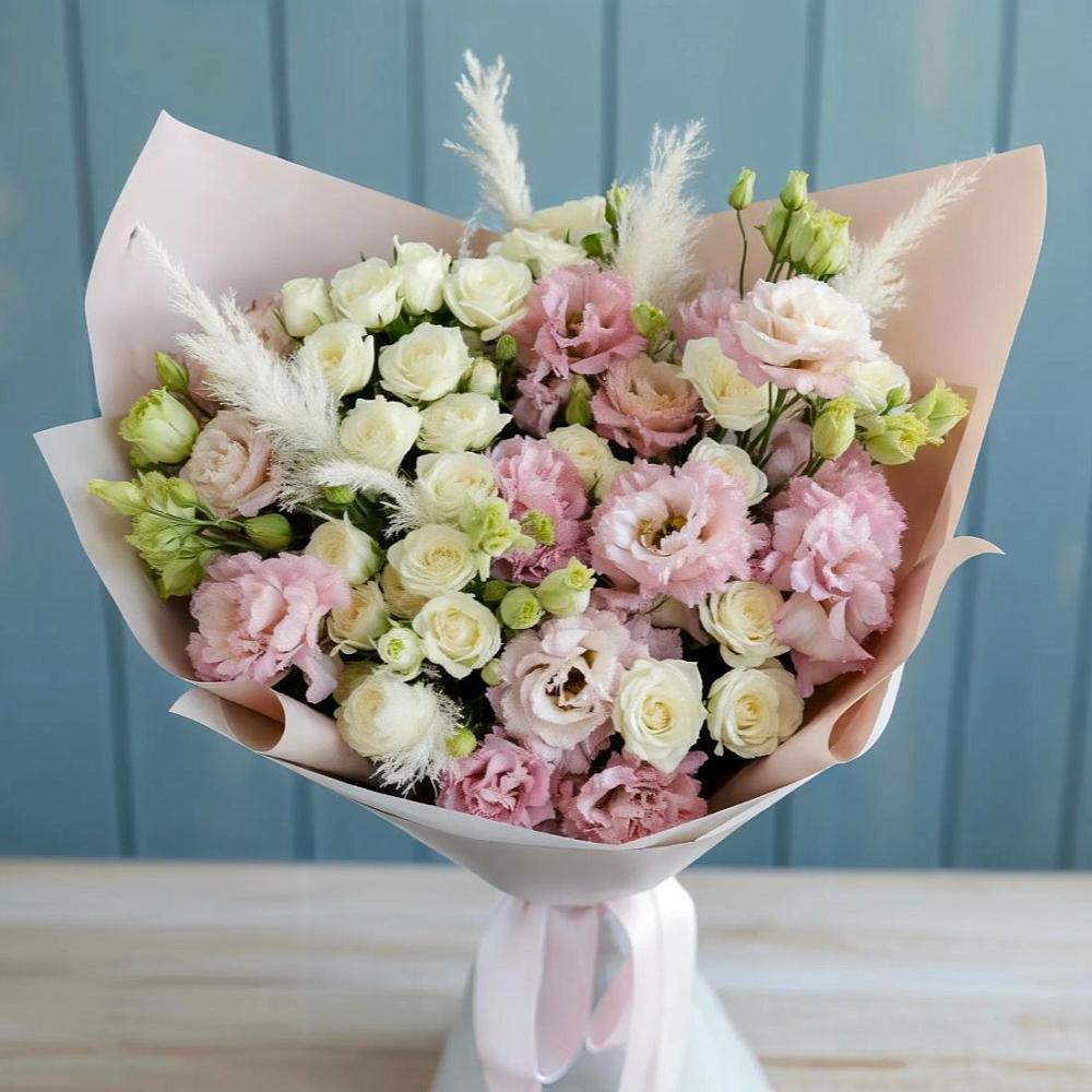 Букет цветов из: Альстромерии и Розы в Развилке