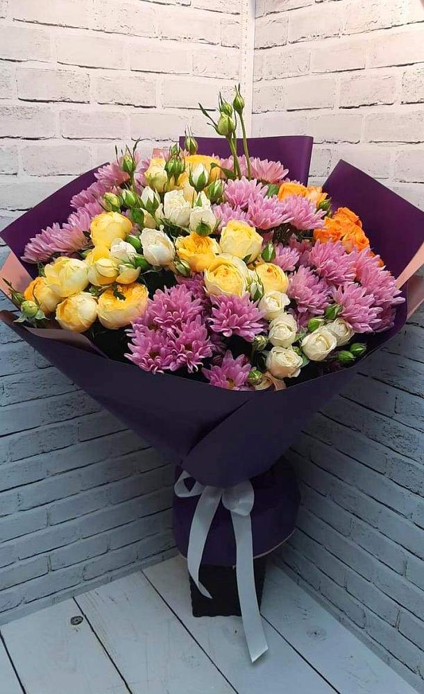 Букет цветов из: Хризантемы и Розы в Развилке
