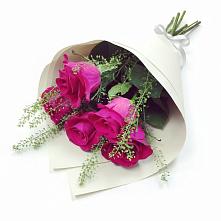 Букет цветов из:  Розы в Развилке