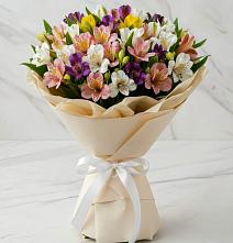 Букет цветов из:  Альстромерии #REPLACE_PRED# Развилке