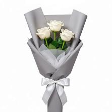 Букет 3 белые розы в Развилке