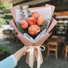 Букет цветов из:  Розы в Развилке