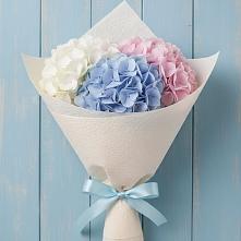 Букет цветов из:  Гортензия в Развилке