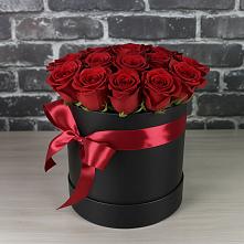 Цветочная композиция из Розы в шляпной коробке #REPLACE_PRED# Развилке