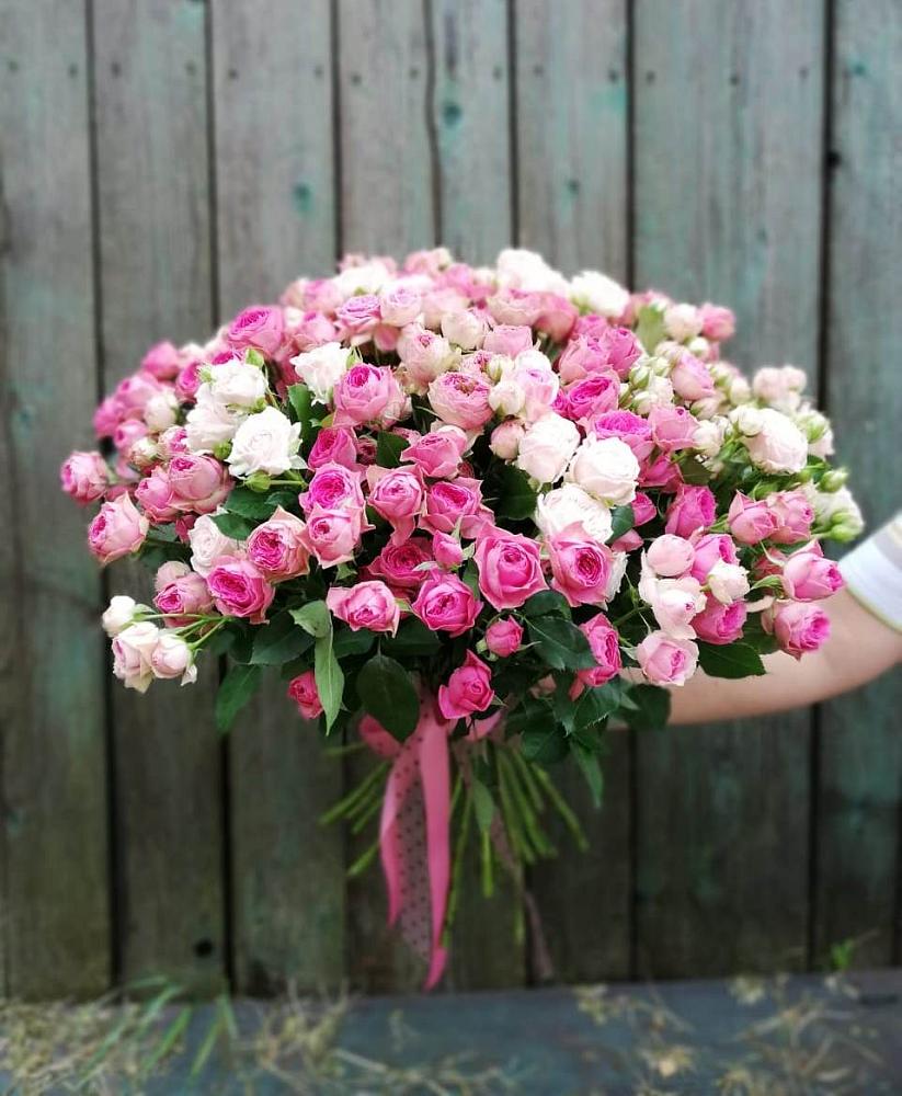 Букет Розовые кустовые розы Натали и Лав Лидия в Развилке