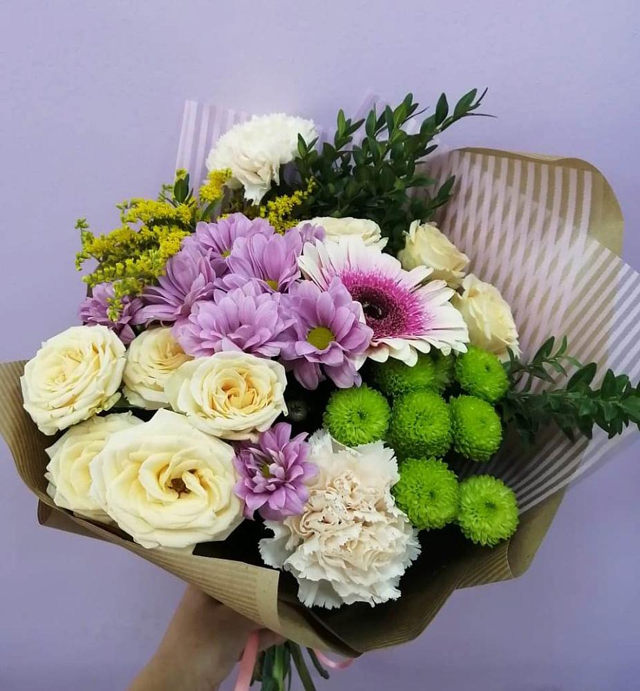 Букет цветов из: Хризантемы, Розы, Гвоздики и Герберы в Развилке