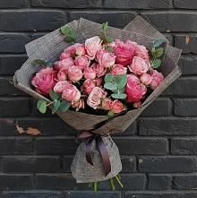 Букет цветов из:  Розы в Развилке